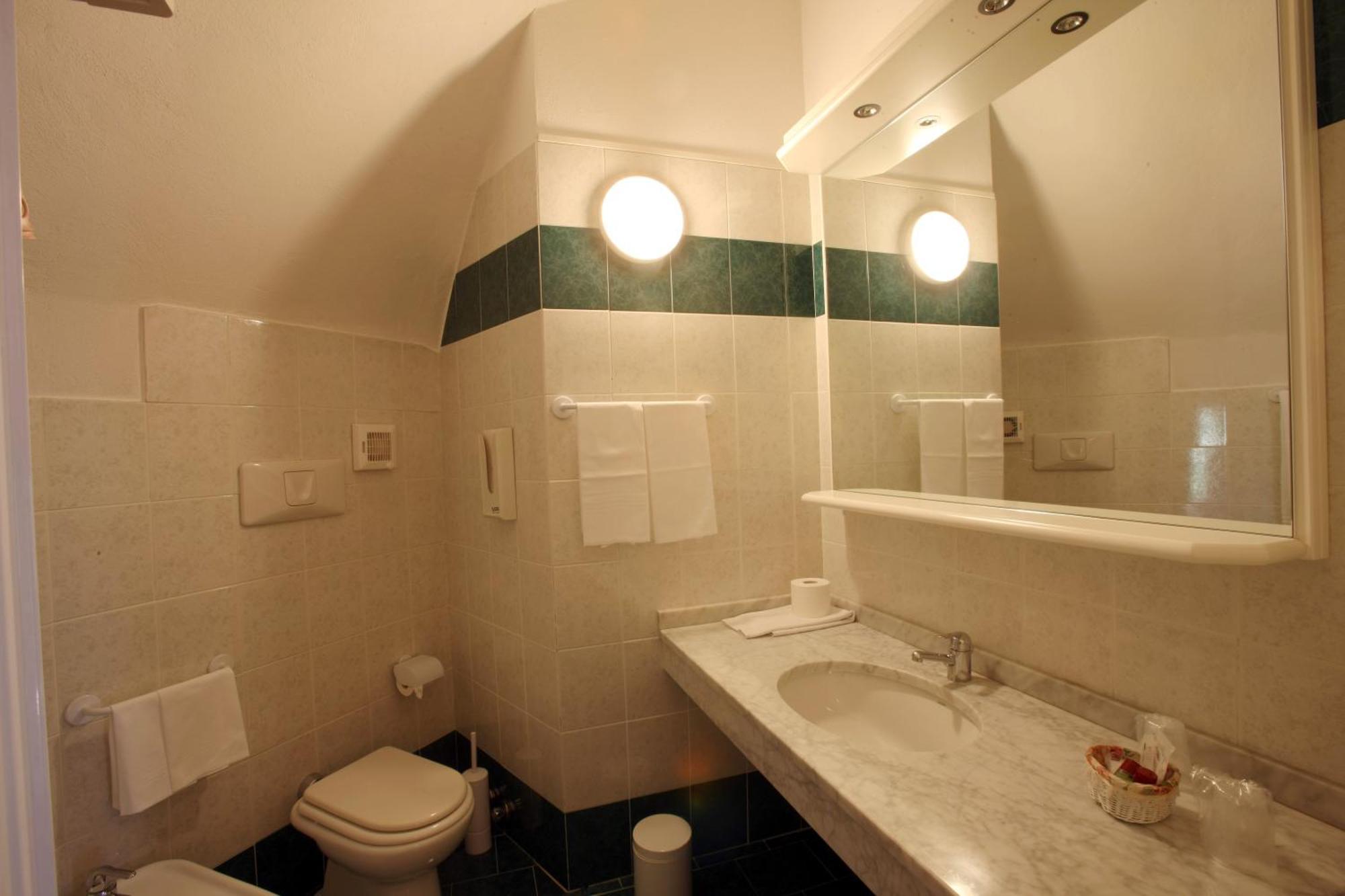 Etoile Du Nord Hotel Sarre Bilik gambar