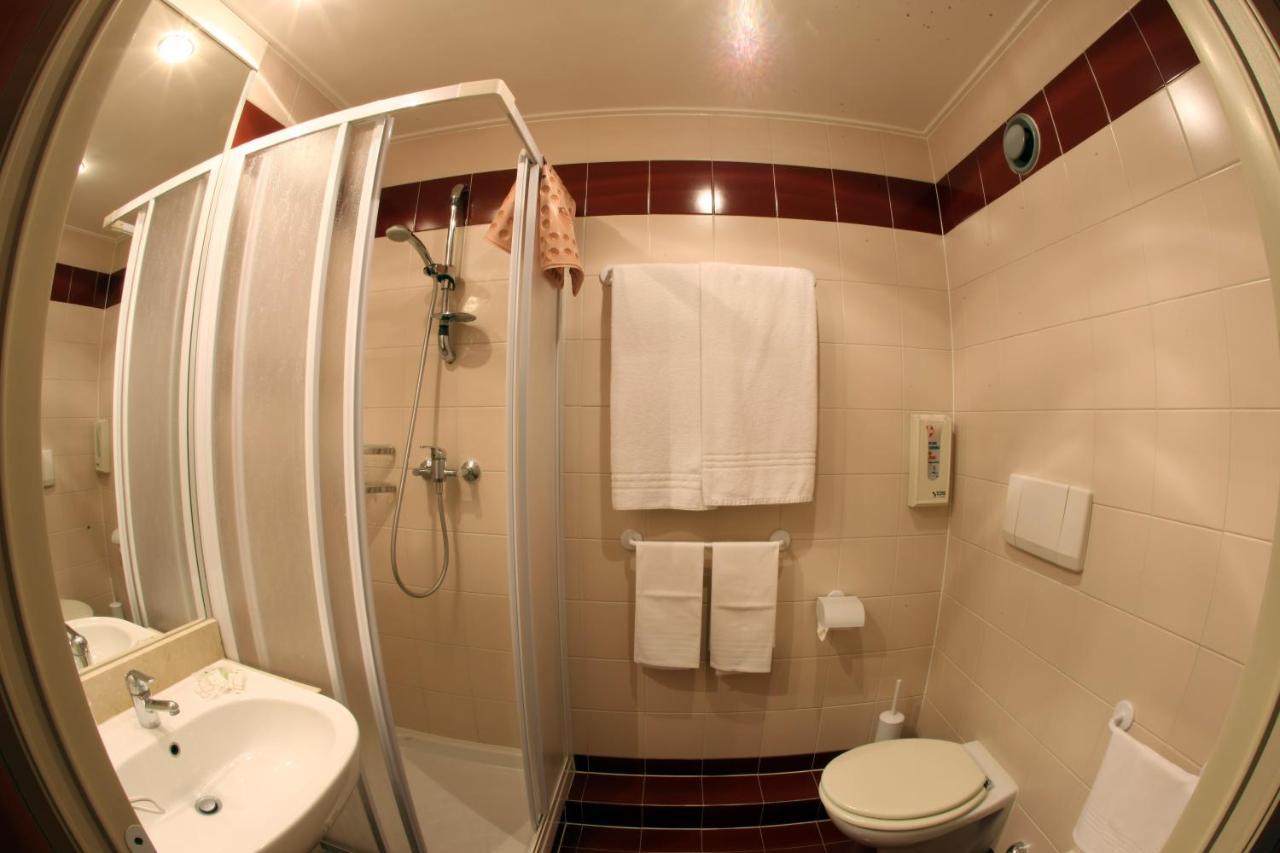 Etoile Du Nord Hotel Sarre Luaran gambar